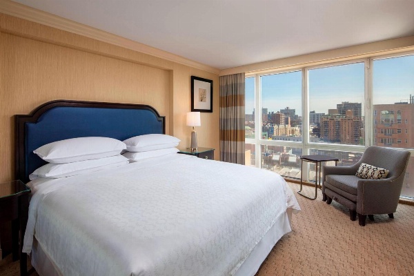 Sheraton Laguardia East Hotel image 7